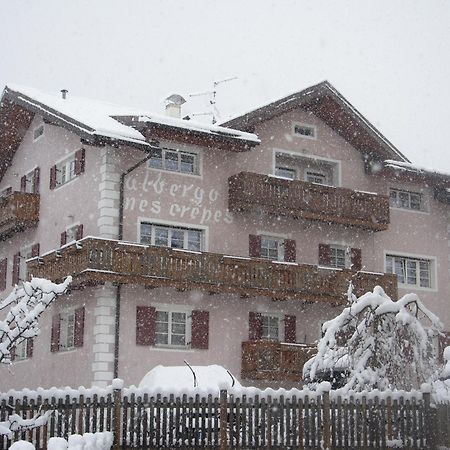 Hotel Nes Crepes Pozza di Fassa Ngoại thất bức ảnh
